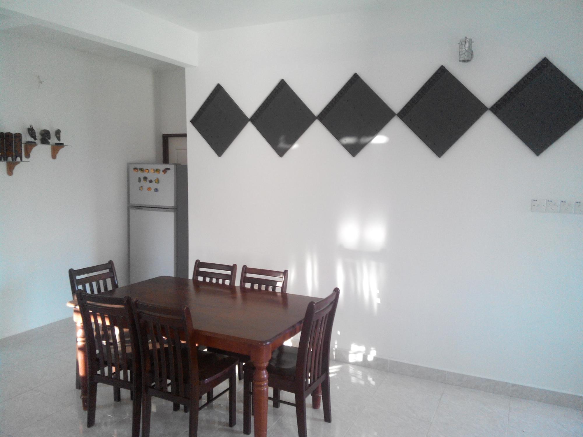 נילאי Formula One Bed And Breakfast F1 Sepang Klia Klia2 Kuala Lumpur International Airport Transit מראה חיצוני תמונה