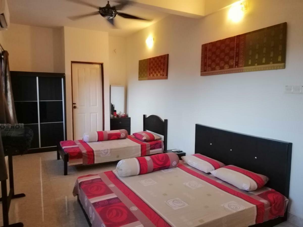 נילאי Formula One Bed And Breakfast F1 Sepang Klia Klia2 Kuala Lumpur International Airport Transit מראה חיצוני תמונה