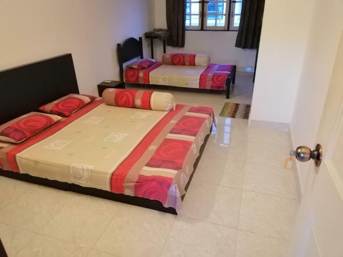 נילאי Formula One Bed And Breakfast F1 Sepang Klia Klia2 Kuala Lumpur International Airport Transit מראה חיצוני תמונה